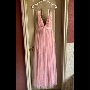 Light pink maxi dress. Low back with a slit on the thigh. ONLY WORN ONCE